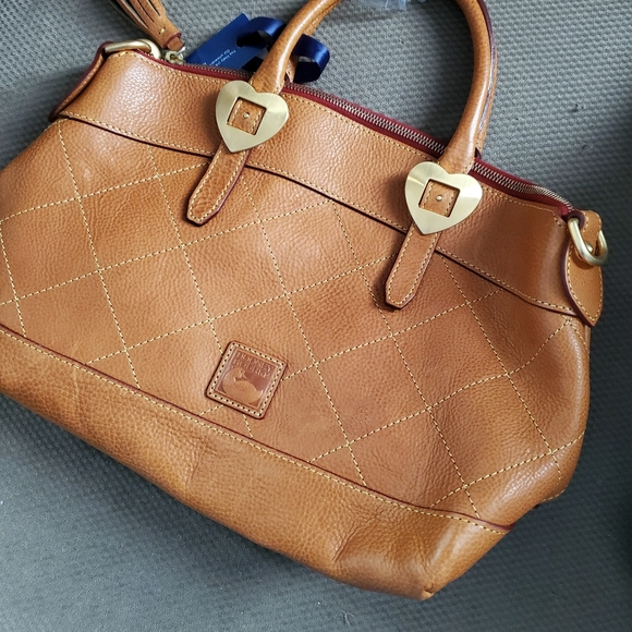 Hand bag - Picture 3 of 3